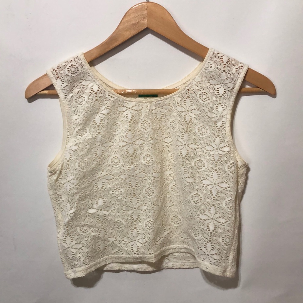 Floral Lace Crop Top